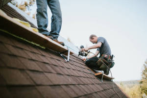 Find Roofers in Menominee County